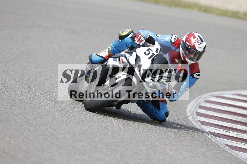 /10 20.04.2026  Pluess Moto Sport ADR/Freies Fahren/51